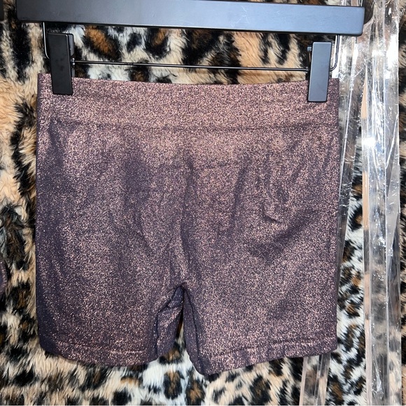 SKIMS Set - Picture 6 of 8